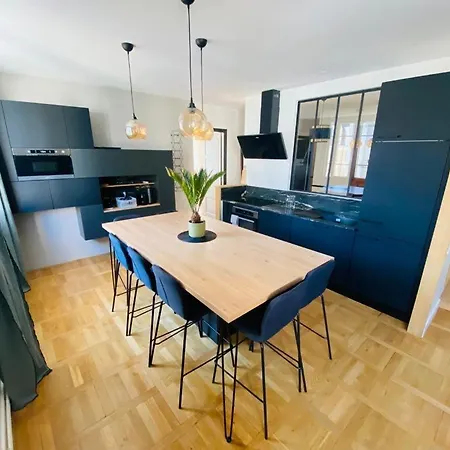 6 Personnes Hyper-centre De Tours